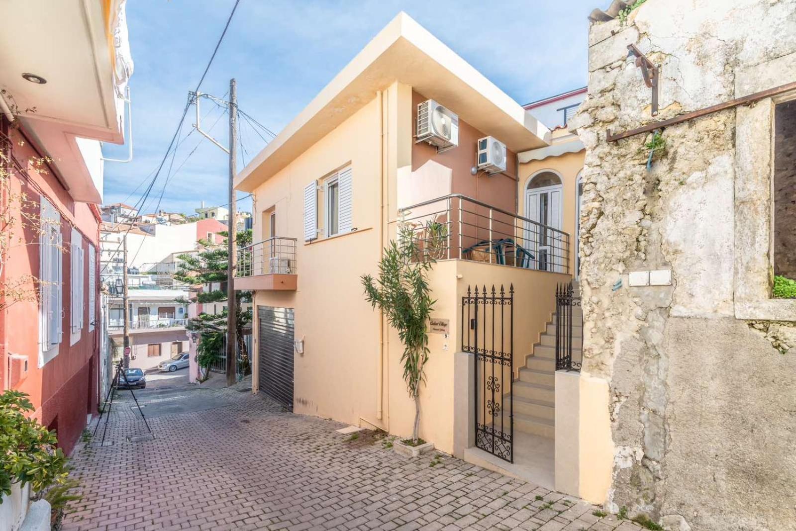 Cretan Village Renovated House Heraklion  Exterior photo